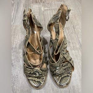 🎉New Rocket snake heels